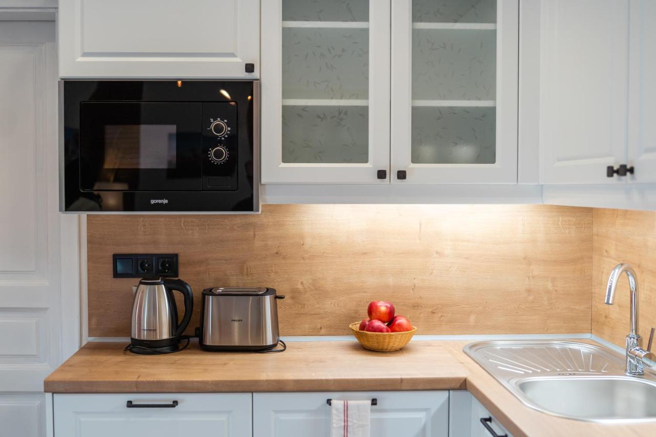 Sára-Lux Apartman Nyarliget Esterno foto